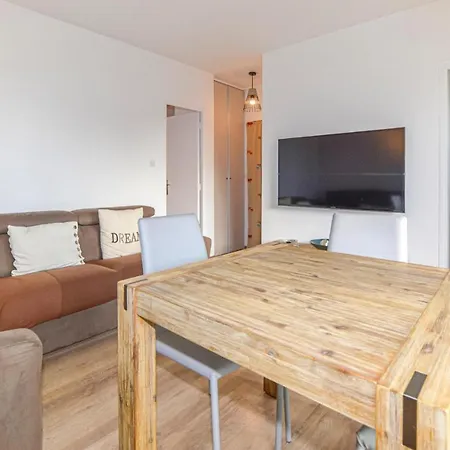 Awesome In Ajaccio With 1 Bedrooms Appartamento Ajaccio (Corsica)