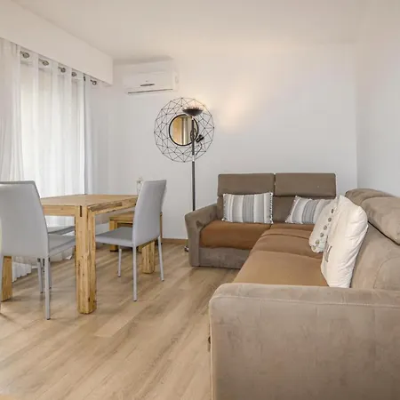 Awesome In Ajaccio With 1 Bedrooms Appartamento Ajaccio (Corsica)